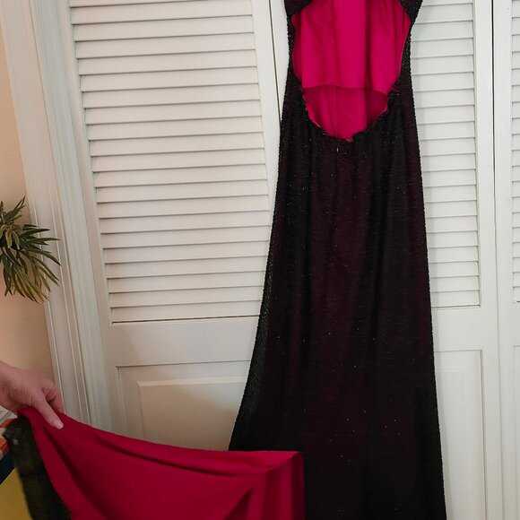 Saks Fifth Ave Beaded Halter Style Gown - Sheer Black W/ Fuchsia Lining - Picture 5 of 6